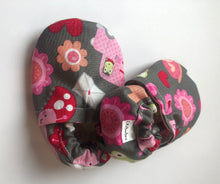 Load image into Gallery viewer, Cute as a bug booties