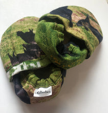 Load image into Gallery viewer, Cow booties