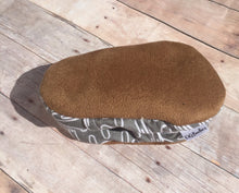 Load image into Gallery viewer, Paperclip Booties
