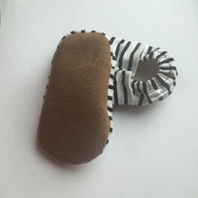 Load image into Gallery viewer, Black and White Booties
